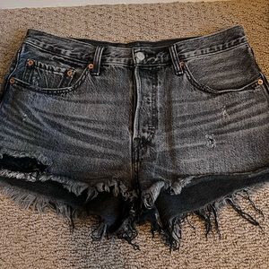 NWOT Levi’s Black Denim High Waisted Shorts